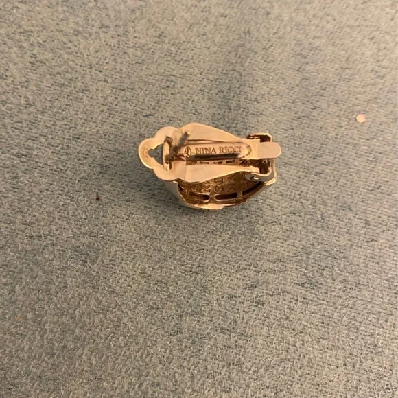 Nina Ricci silver earrings - Picture 4 of 7